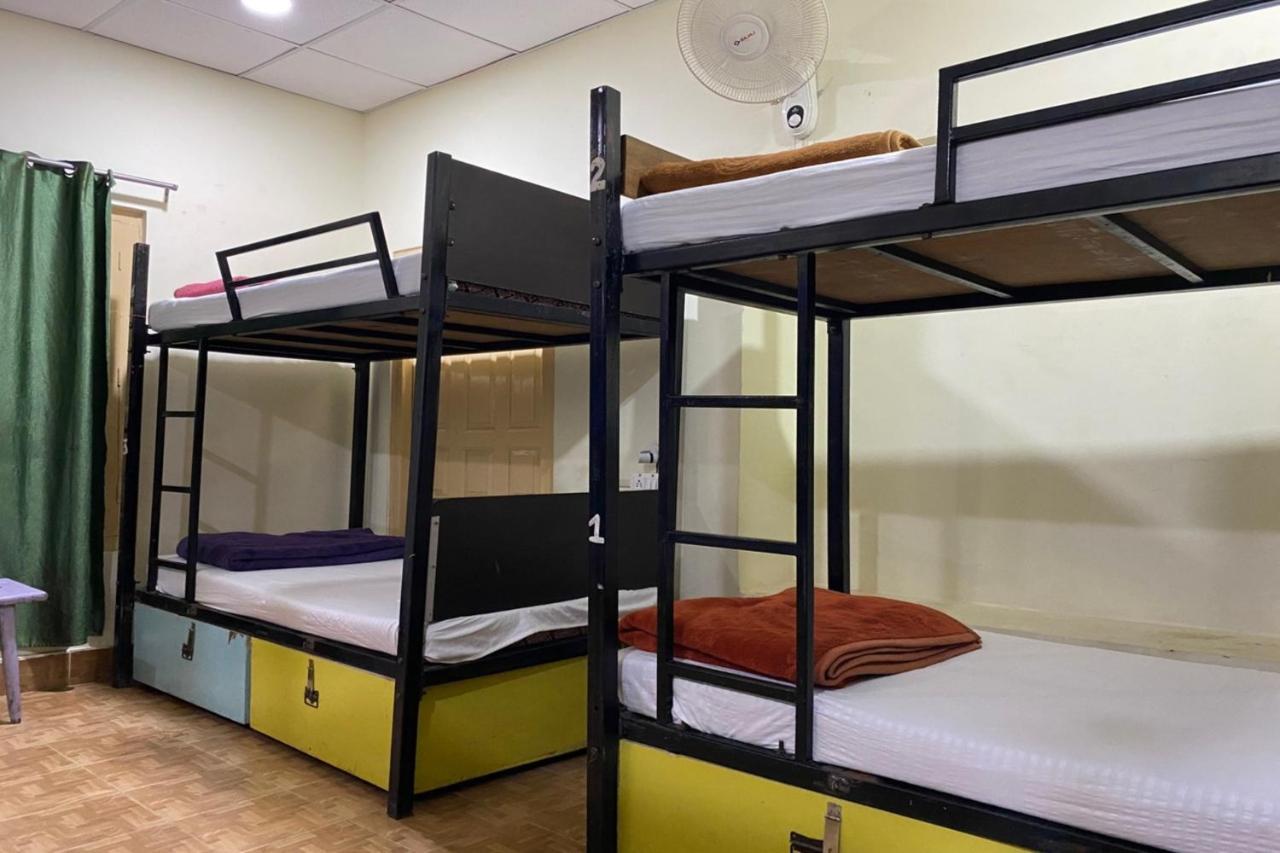 Vagabond Stay Hostel 瓦拉纳西 外观 照片